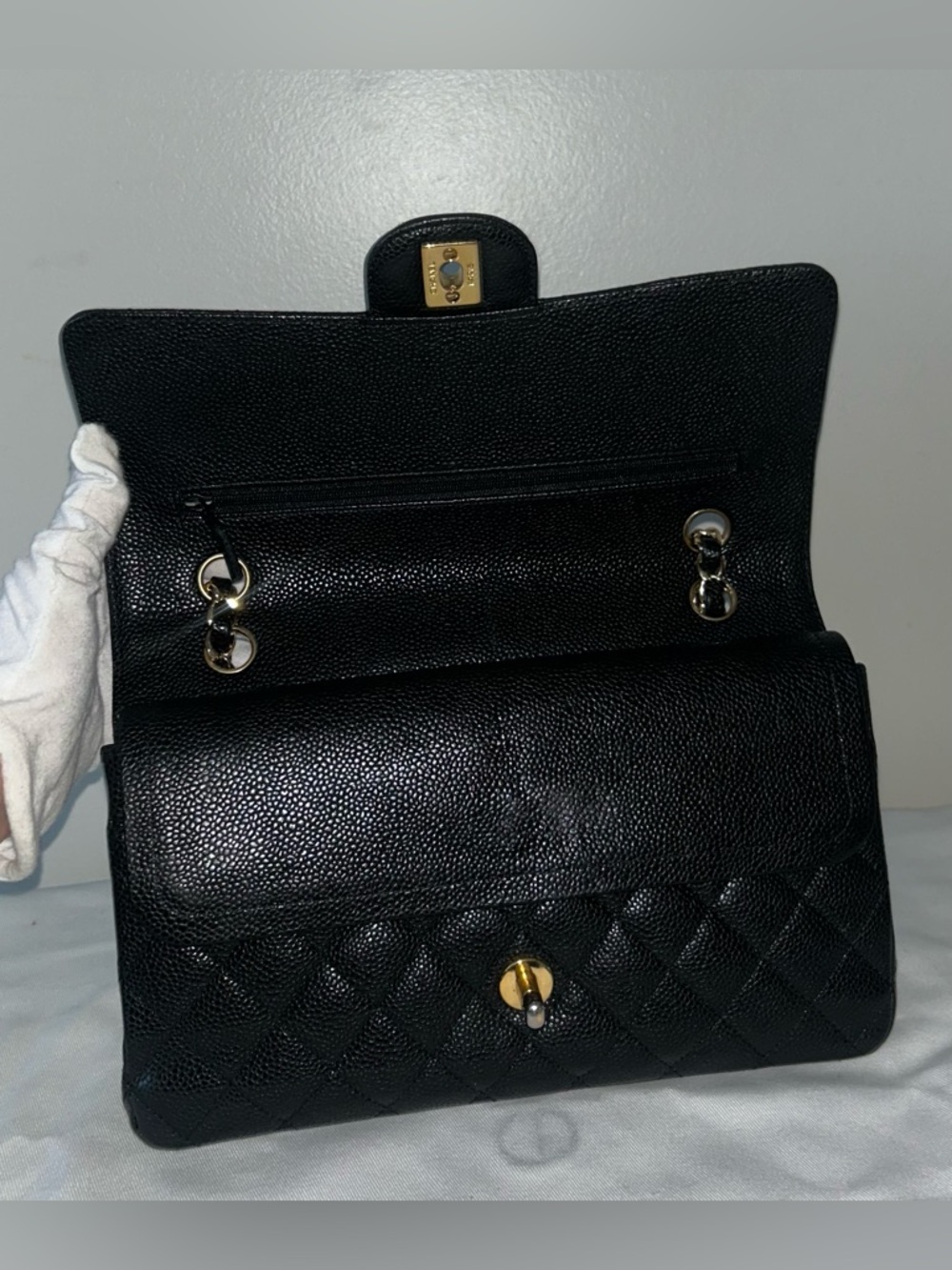 CHANEL Medium Classic Double Flap Caviar Quilted Handbag Black / 24K Gold - Picture 10 of 15